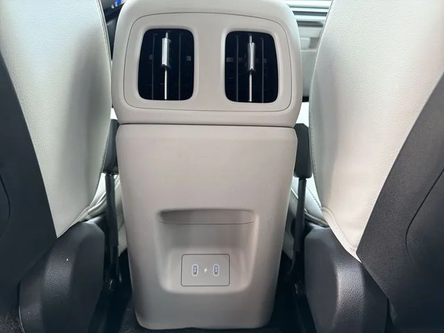 Used 2025 Black Hyundai Limited image 47