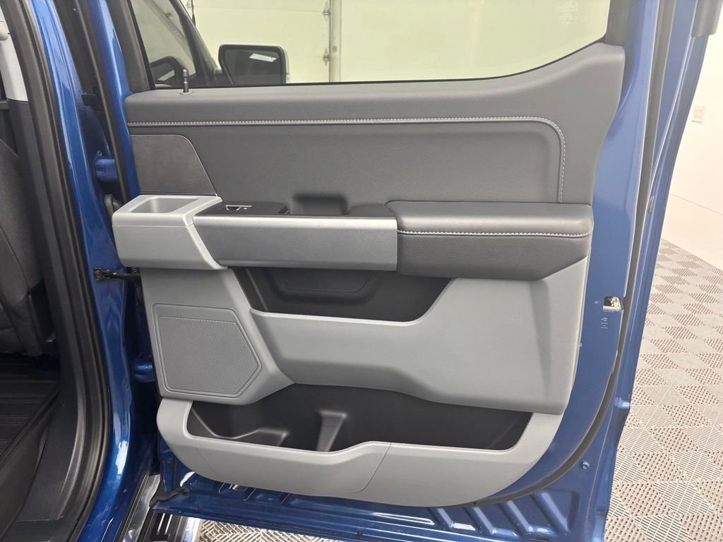 Used 2024 Blue Ford XLT image 42