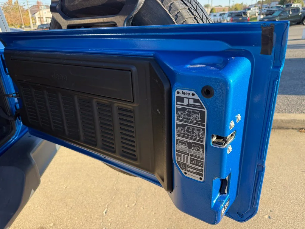 Used 2021 Blue Jeep Unlimited Sport Altitude image 27