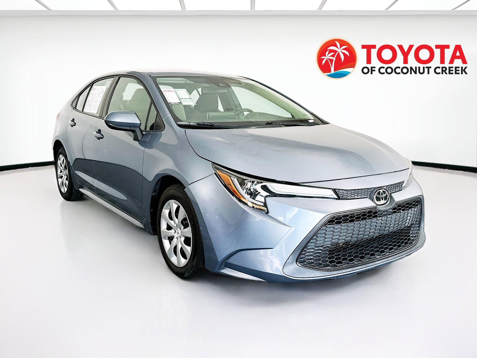 Used 2020 Celestite Toyota LE image 1