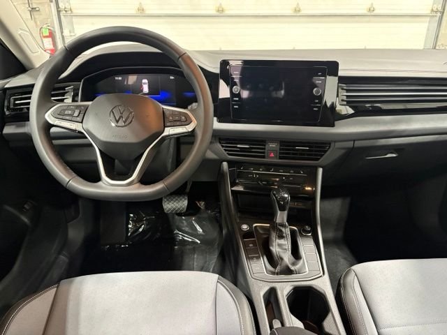 New 2026 Gray Volkswagen 1.5T SE image 13