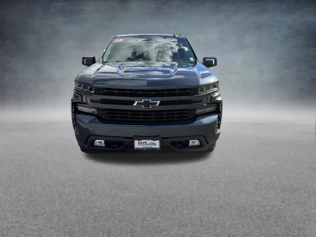 Used 2020 Gray Chevrolet RST image 9