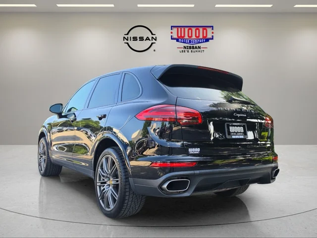 Used 2018 Black Porsche Base image 4