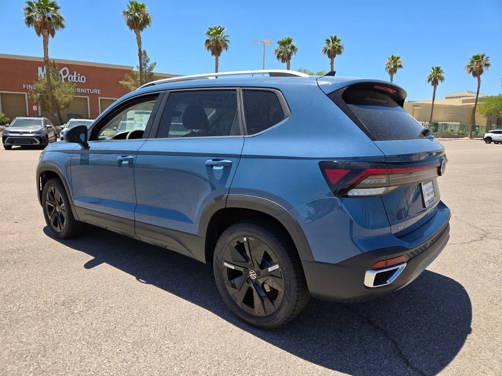 New 2026 Blue Volkswagen 1.5T SE image 3