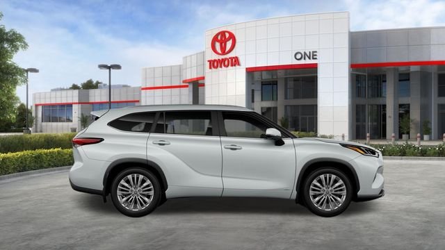 New 2026 Wind Chill Pearl <sup>1</sup> Toyota  Platinum image 15