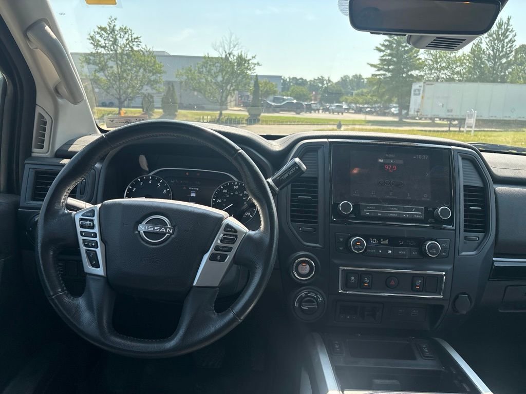 Used 2024 Gray Nissan SV image 13