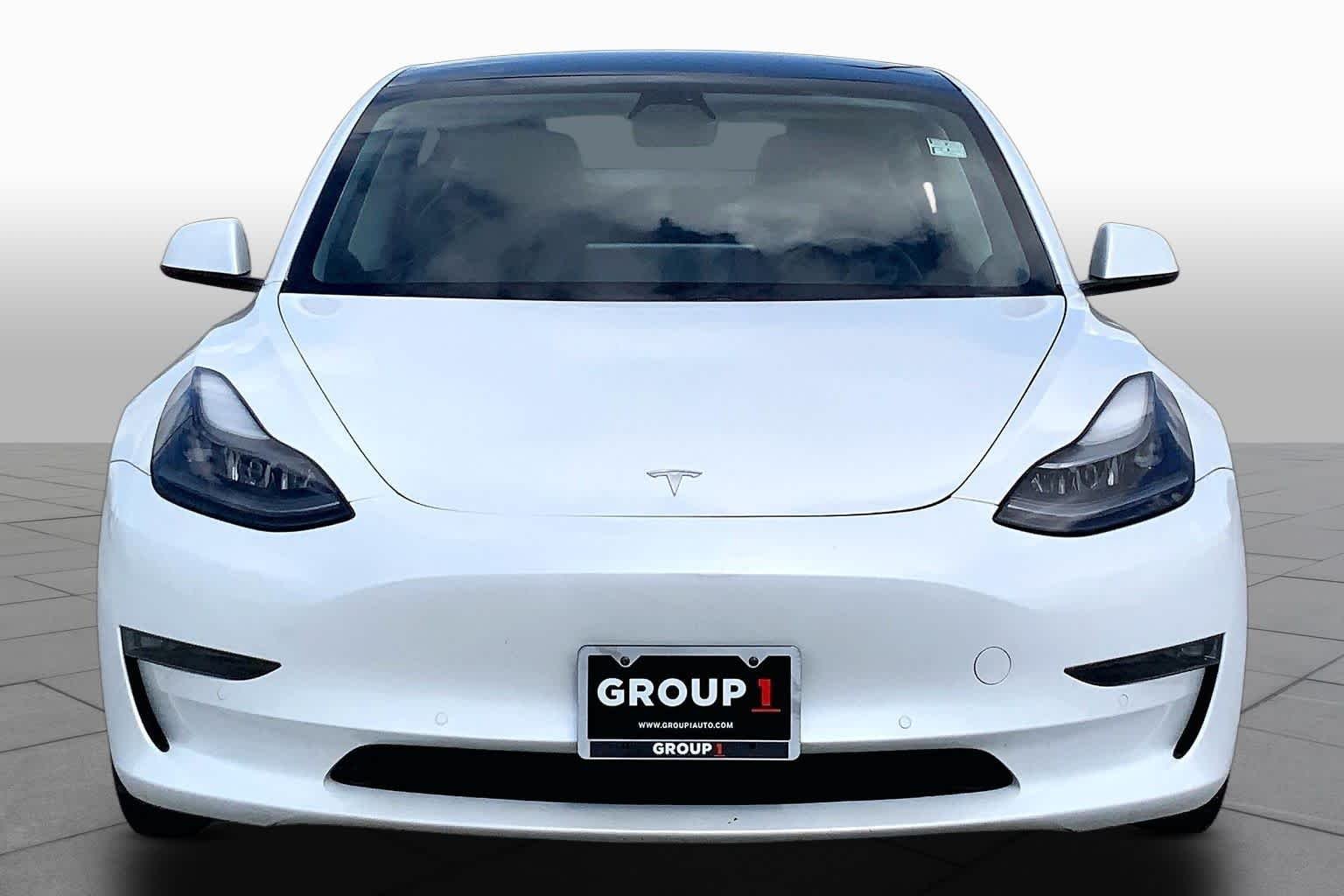 Used 2021 Pearl White Multi-Coat Tesla Long Range image 3