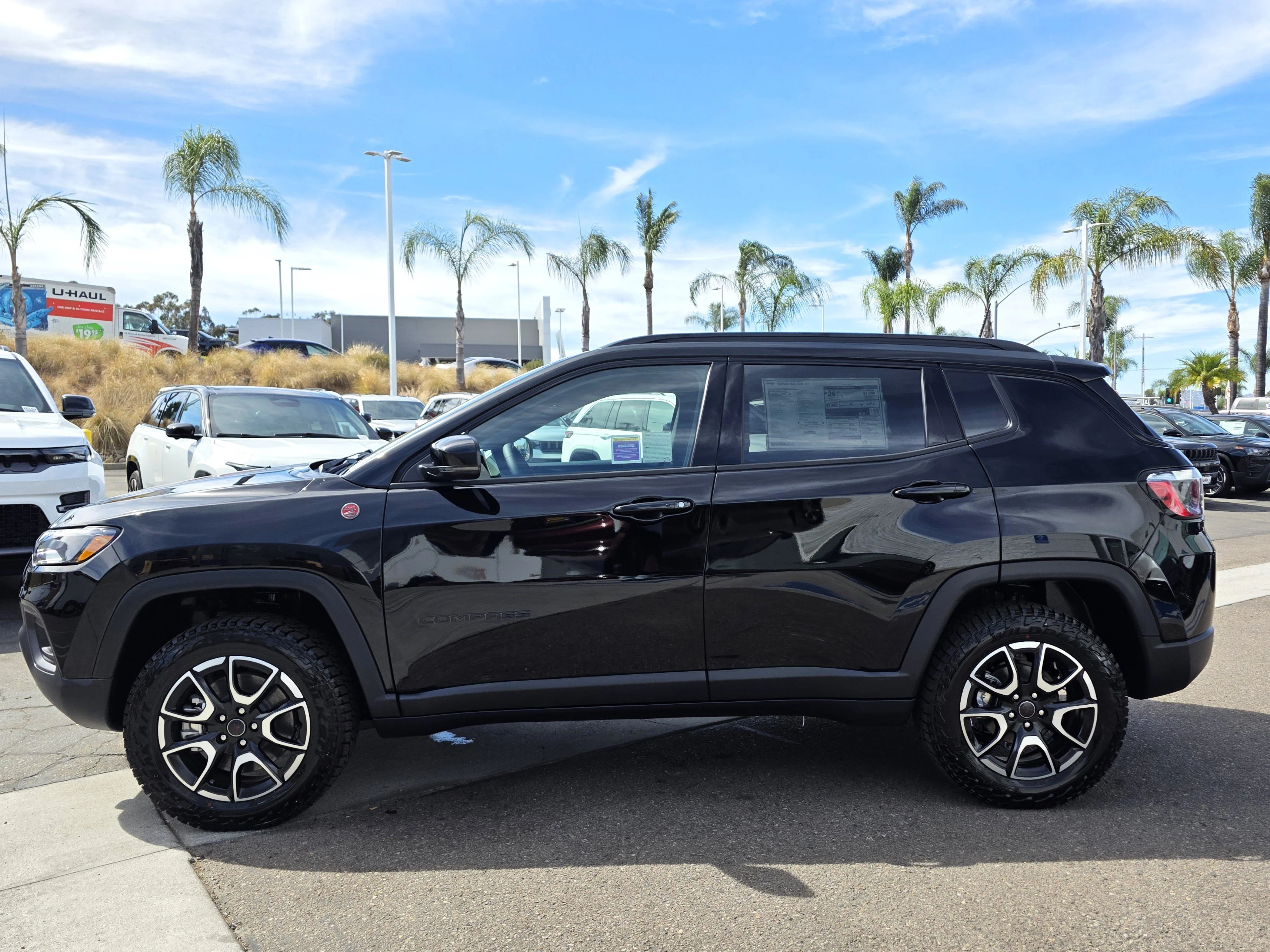 New 2026 Diamond Black Jeep Trailhawk image 2