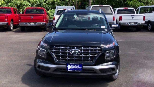 New 2026 Black,Onyx Hyundai SEL image 3