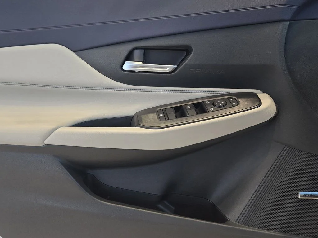 New 2026 White Nissan SL image 22