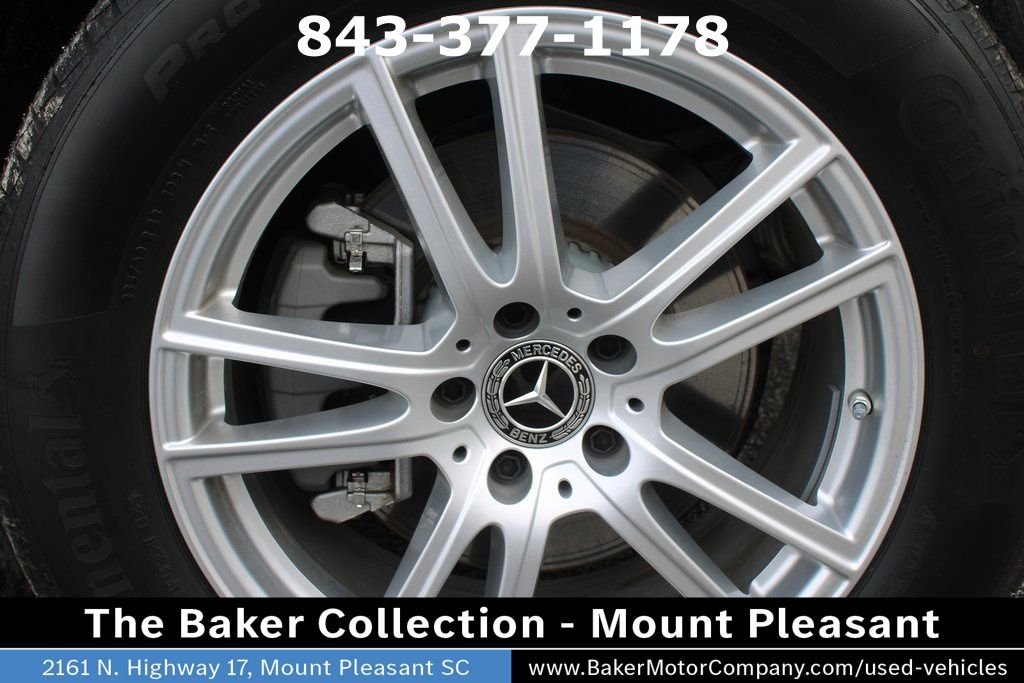 Certified Used 2026 Black Mercedes-Benz GLC 300 image 18