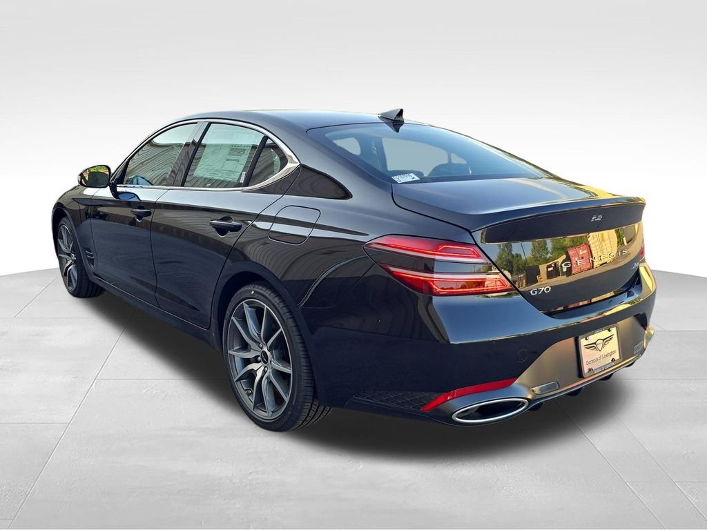 2026 GENESIS G70 Standard - Photo 3