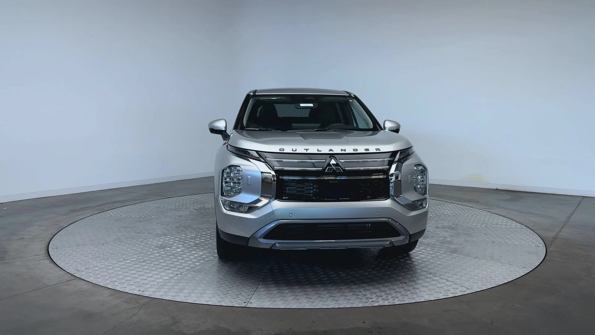 New 2026 Alloy Silver Metallic Mitsubishi SE image 3