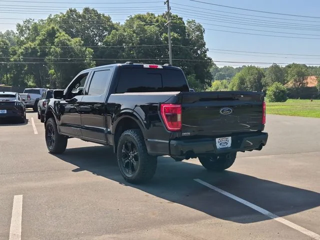 Used 2022 Black Ford XLT image 11