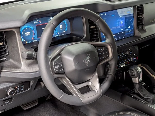 New 2026 Oxford White Ford Badlands image 39