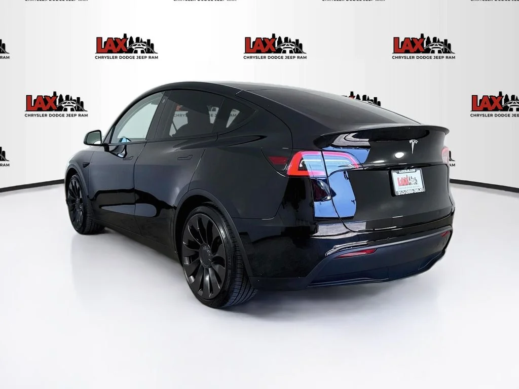 Used 2022 Black Tesla Performance image 5