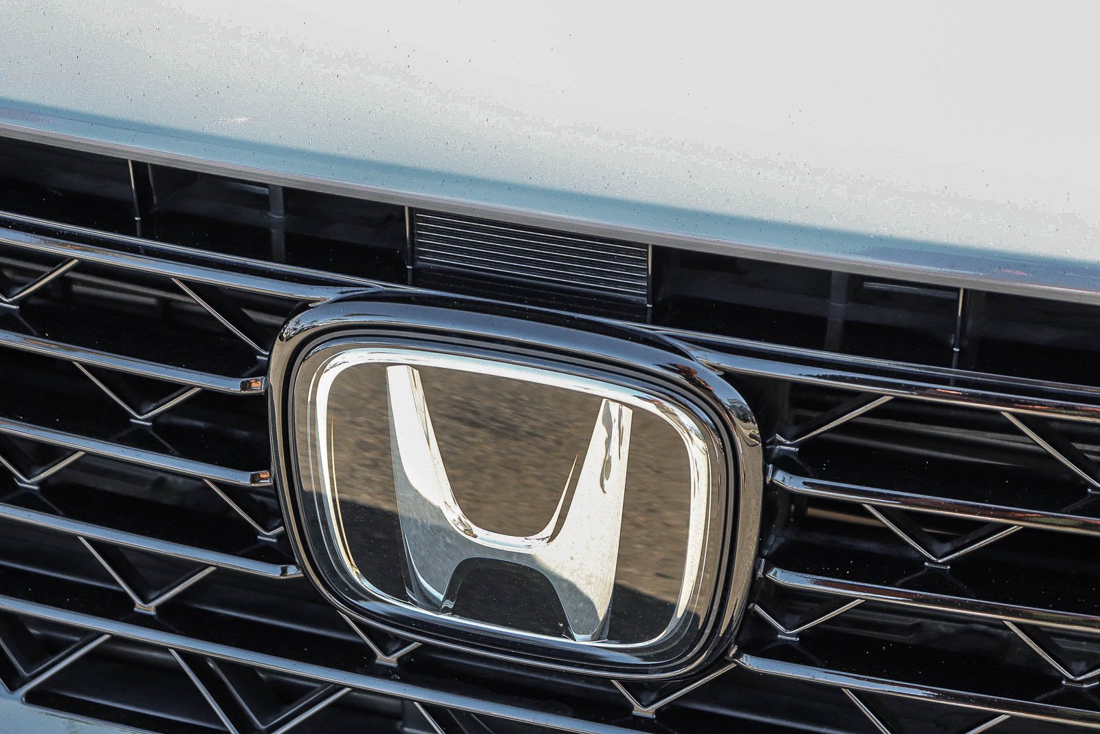 Certified Used 2025 Gray Honda Sport image 4