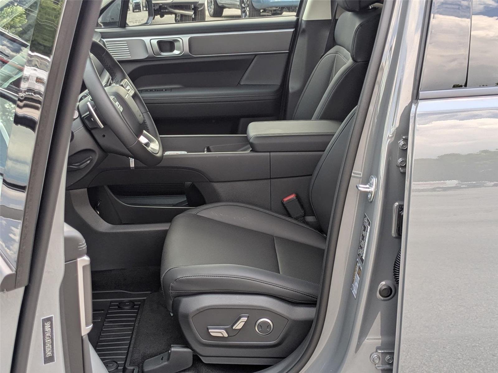 New 2026 Hampton Gray Hyundai SEL image 11