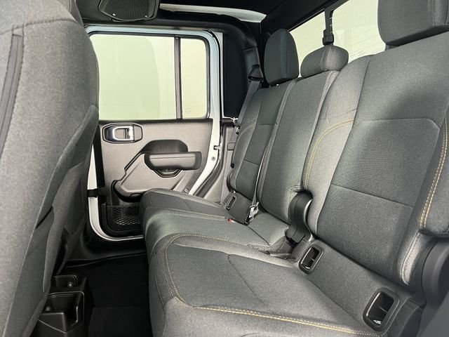 New 2026 Bright White Clear-Coat Exterior Paint Jeep Sport S image 8
