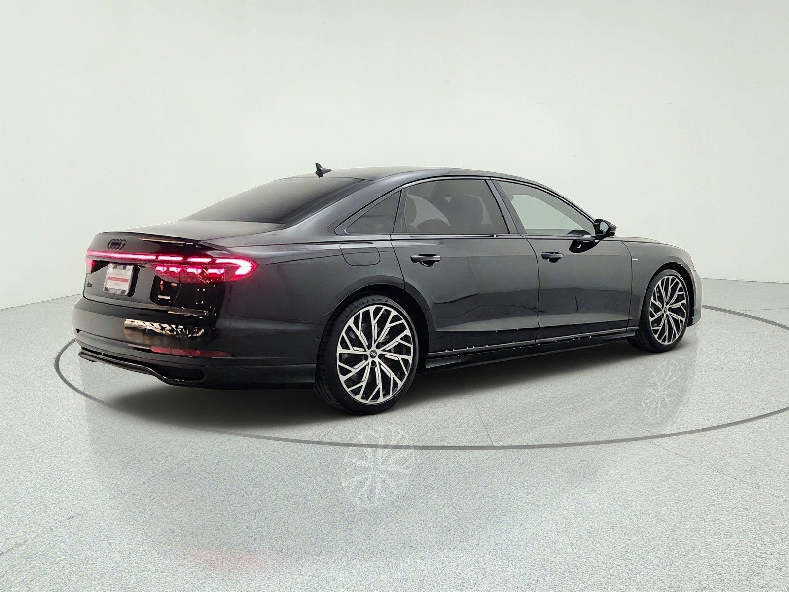 Used 2023 Mythos Black Metallic Audi L 55 TFSI quattro image 5