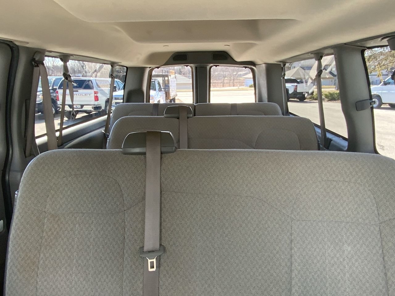 2022 Chevrolet Express Passenger LS - Photo 36