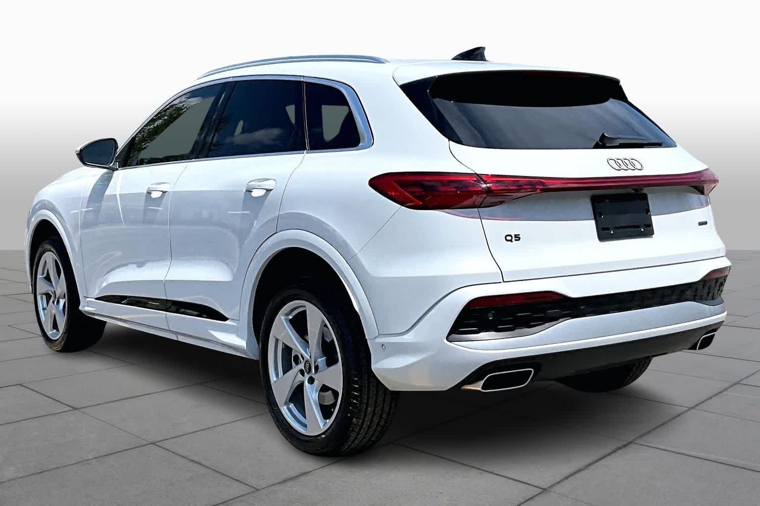 Used 2025 Glacier White Metallic Audi Premium Plus image 19