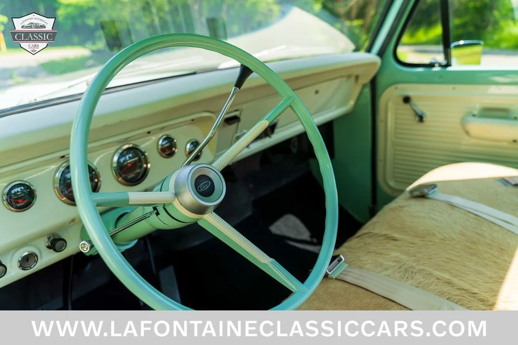 Used 1970  Ford  image 61