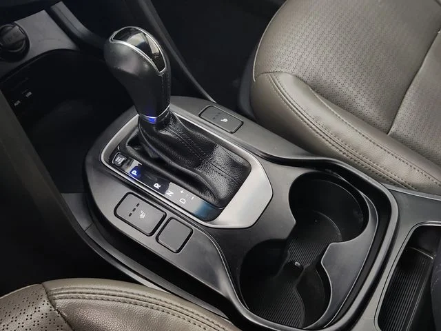 Used 2014 Silver Hyundai Base image 27