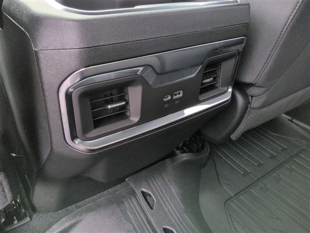 New 2026 Onyx Black GMC Elevation image 80