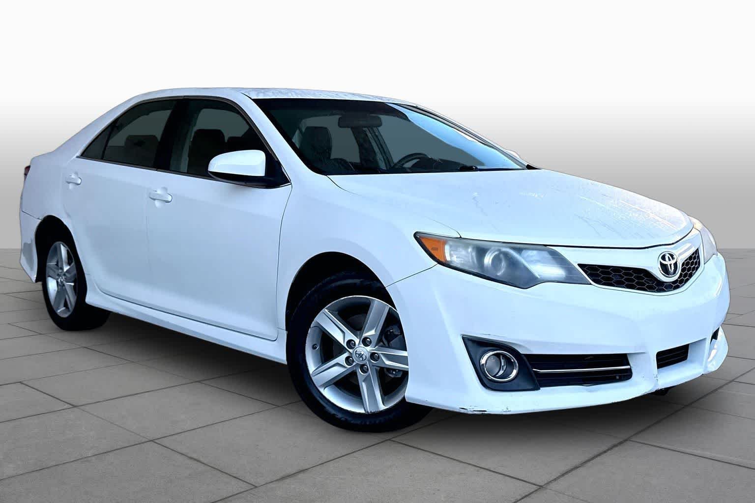 Used 2014 Toyota Camry SE with VIN 4T1BF1FK8EU781335 for sale in Panama City, FL