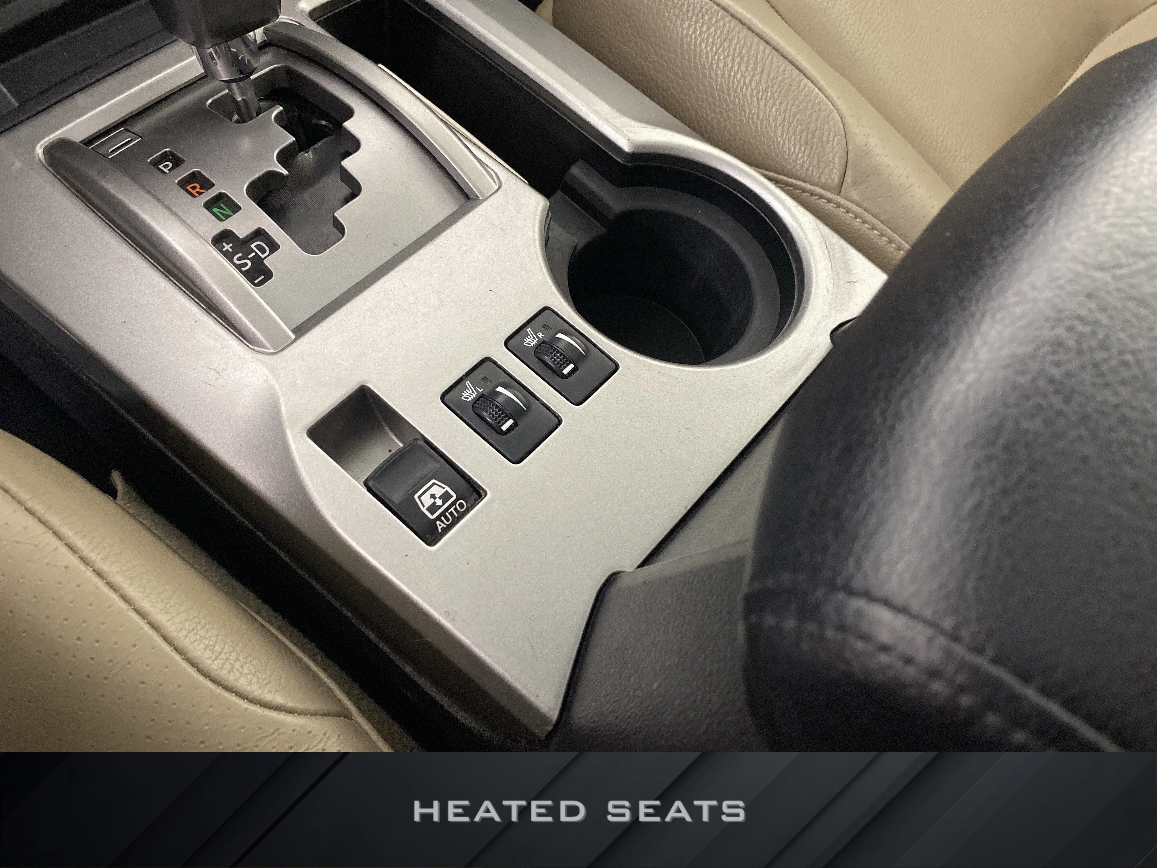Used 2011 Blizzard Pearl Toyota Limited image 6