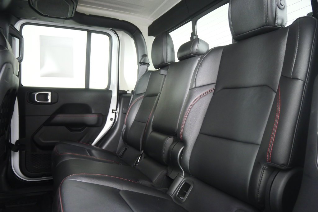 Used 2021 Bright White Clearcoat Jeep Rubicon image 21