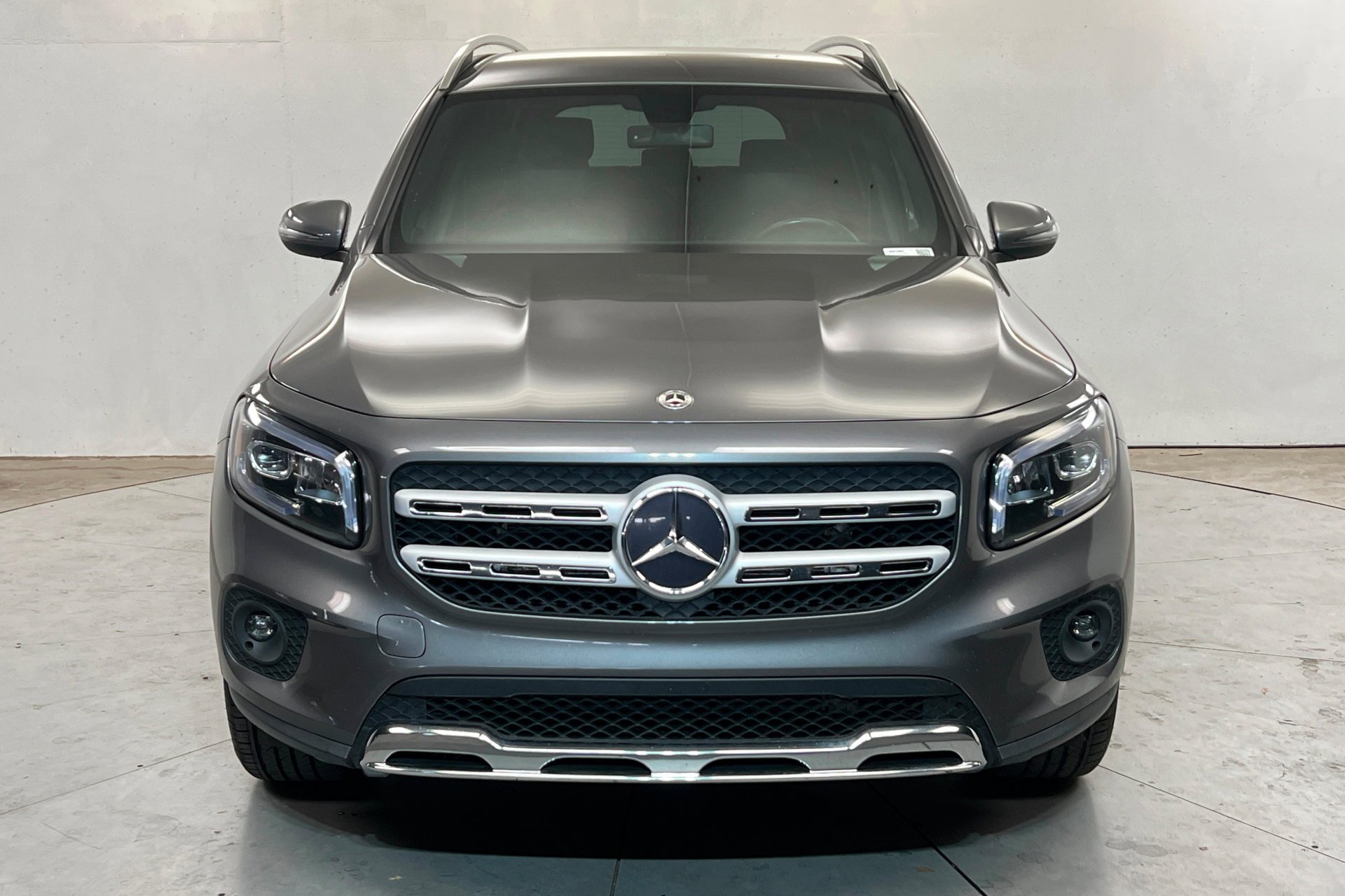 Used 2022 Gray Mercedes-Benz GLB 250 image 9