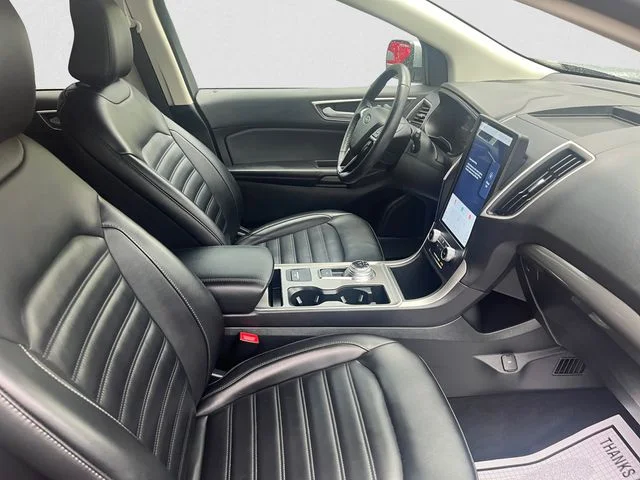 Used 2024 Silver Ford SEL image 15