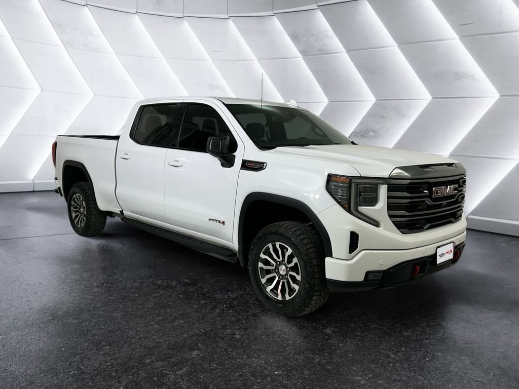 2023 GMC Sierra 4WD Crew Cab Short Box AT4's photo