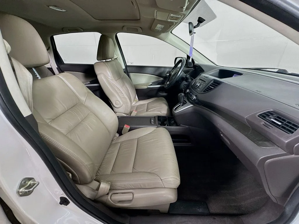 Used 2012 White Honda EX-L image 33