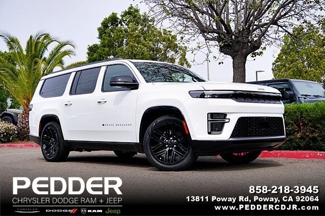 New 2026 Bright White Clear-Coat Exterior Paint Jeep Limited Reserve image 1