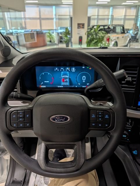 New 2026 Oxford White Ford XLT image 14