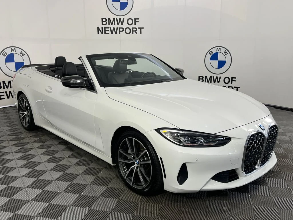 2024 BMW 4 Series 430i Convertible's photo