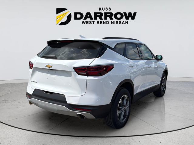Used 2024 White Chevrolet LT image 5