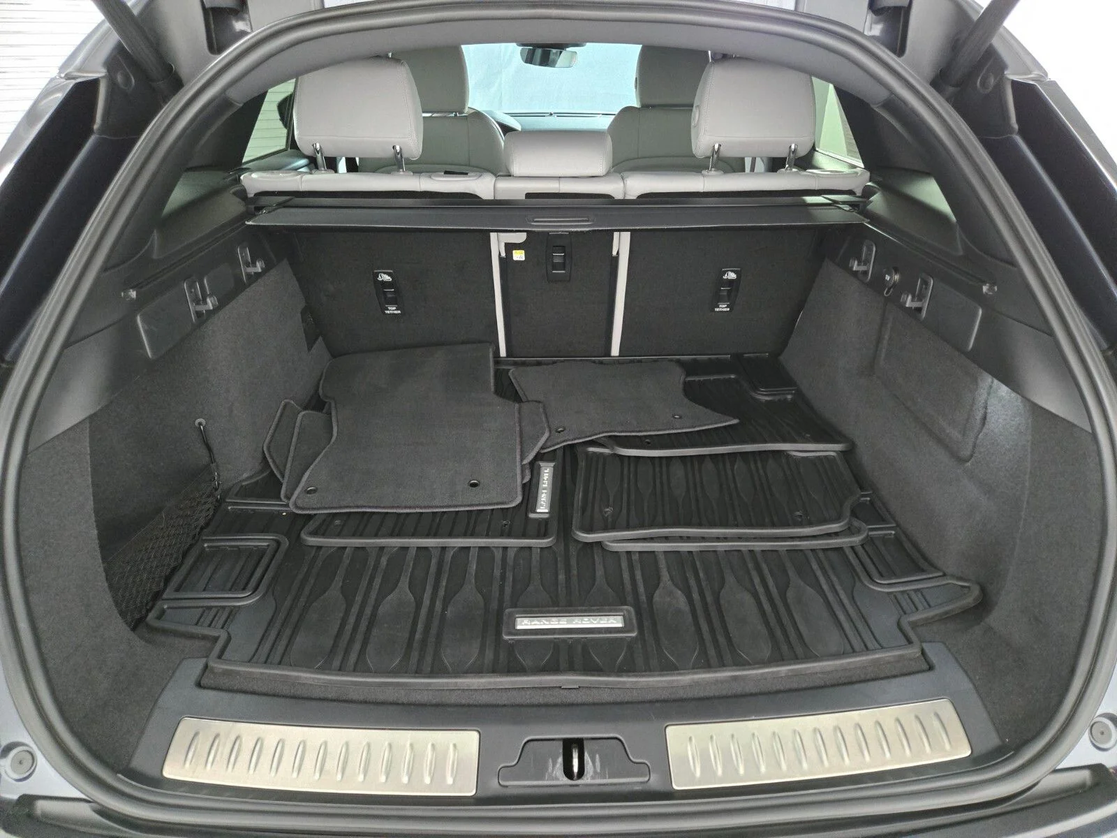 2024 Land Rover Range Rover Velar Dynamic SE - Photo 15