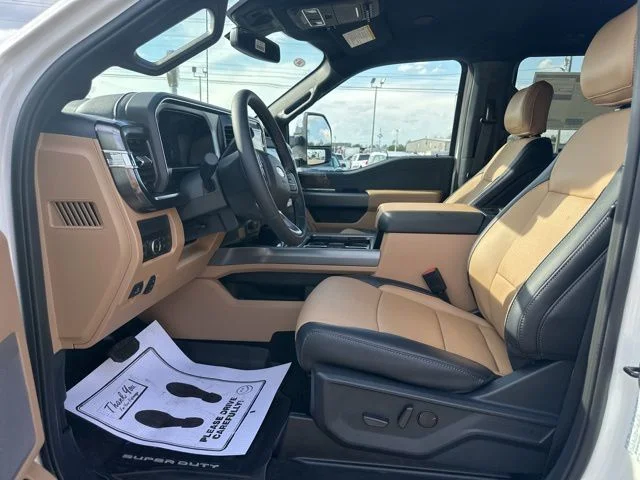 New 2026 Star White Metallic Tri-Coat Ford F-250® Lariat® image 29