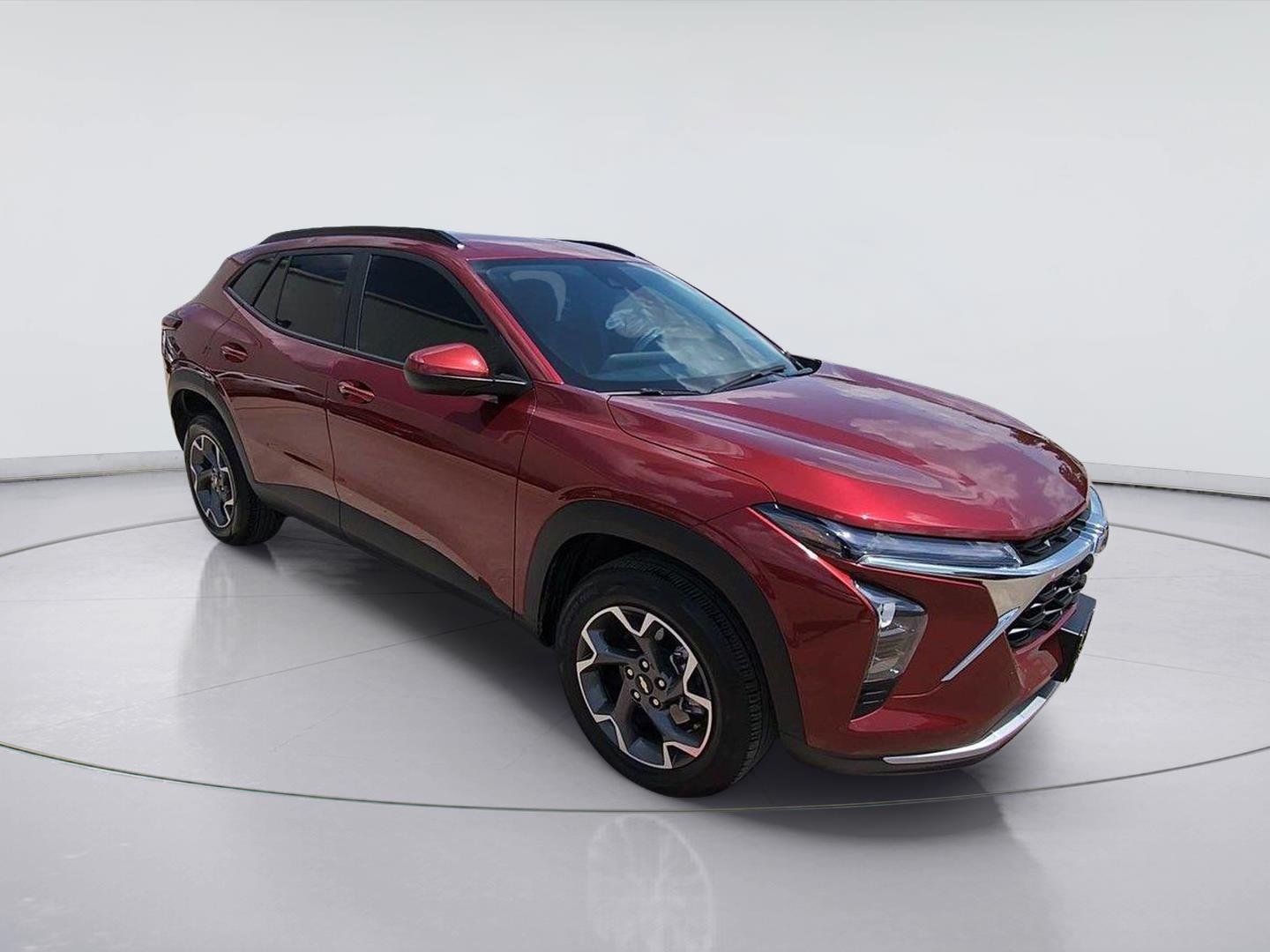 2024 Chevrolet Trax LT - 0
