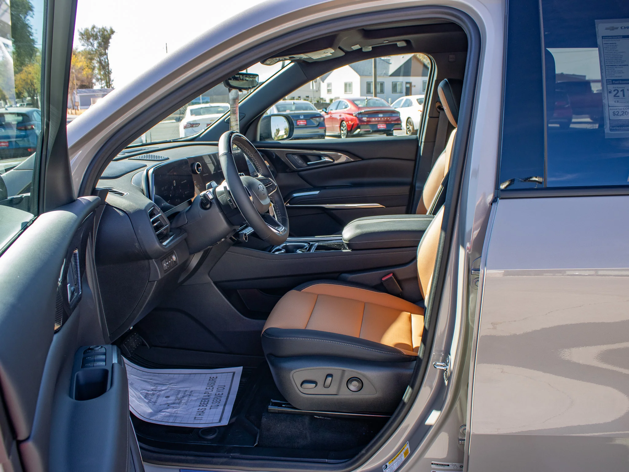 2027 Chevrolet Traverse Z71 - Photo 25