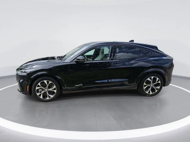 Used 2023 Black Ford Premium image 2