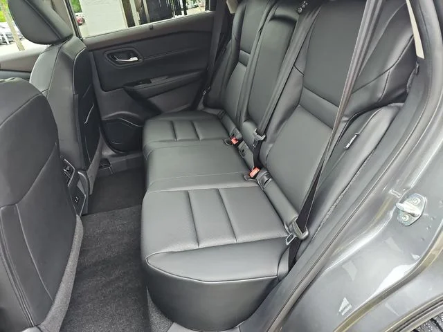 Used 2023 Gray Nissan SV image 14