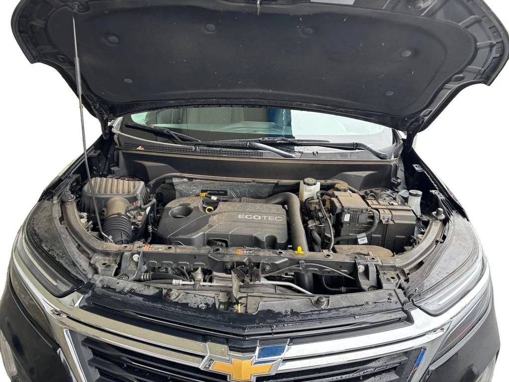 Used 2022 Mosaic Black Metallic Chevrolet LT image 14