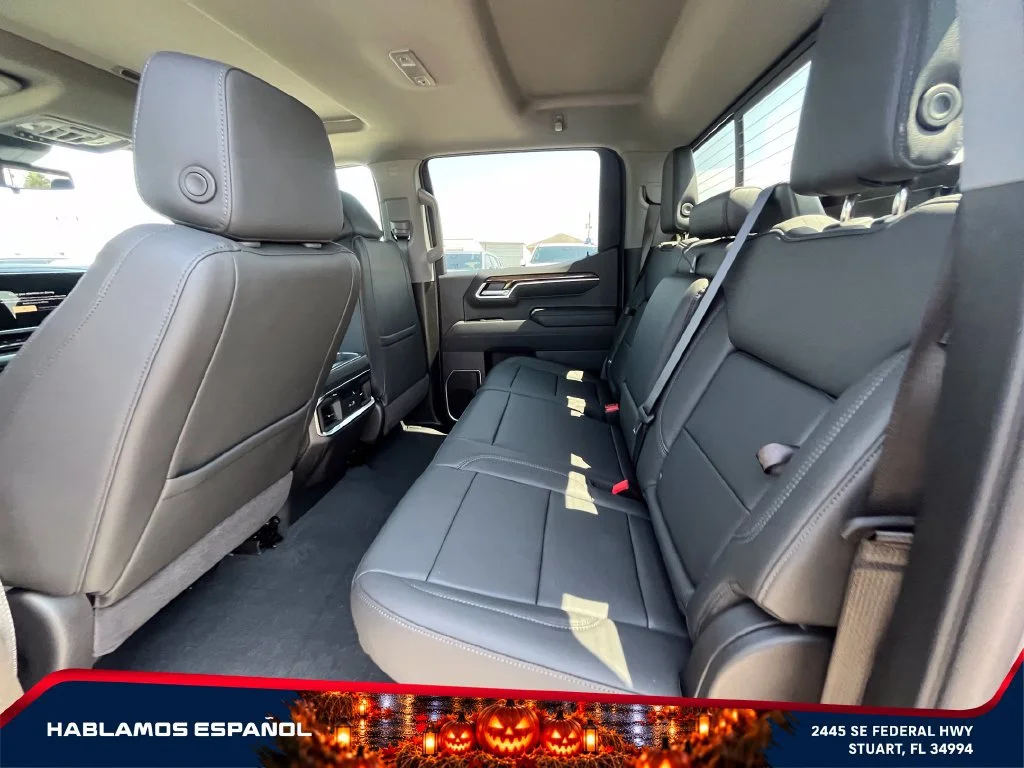 New 2026 Sterling Metallic GMC Elevation image 12
