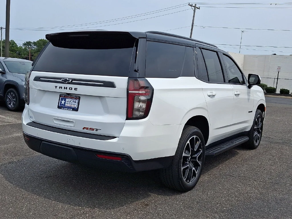 Used 2024 Summit White Chevrolet RST image 11