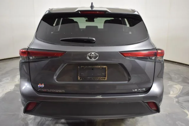 Used 2023 Gray Toyota LE image 9
